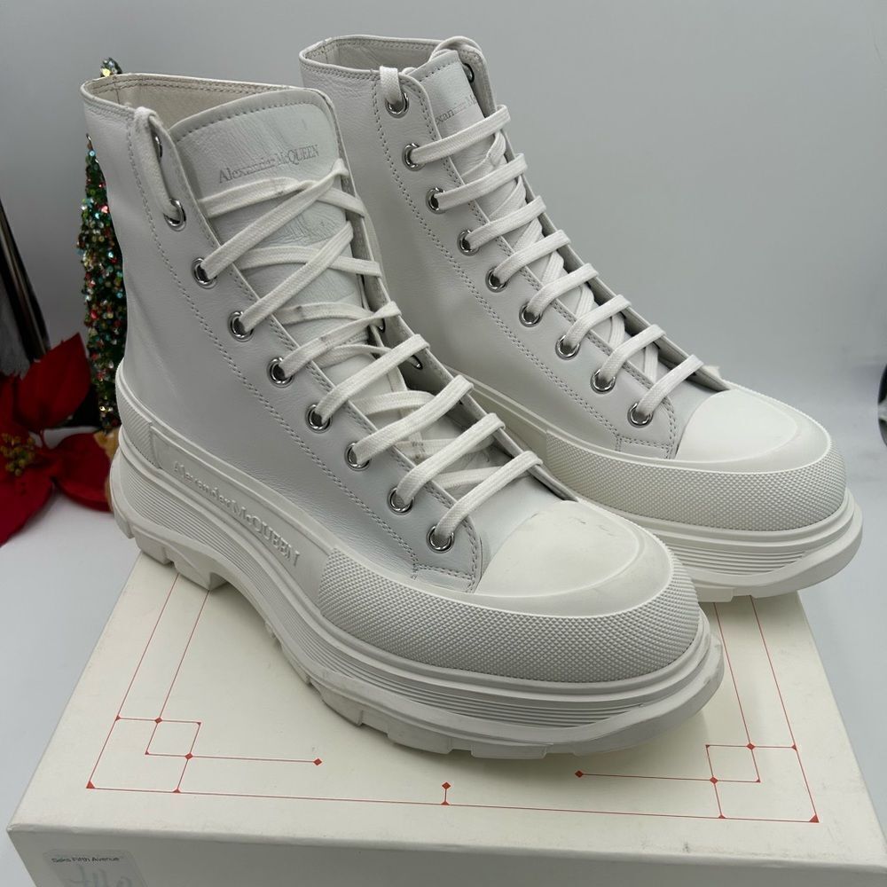Men’s Alexander, McQueen tread slick high top boots size 46 made in Italy